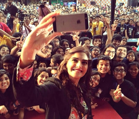 Smartphones owned by Bollywood Celebrities