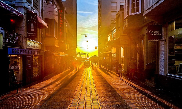 5 Simple Street Photography Tips That Will Make You a Pro