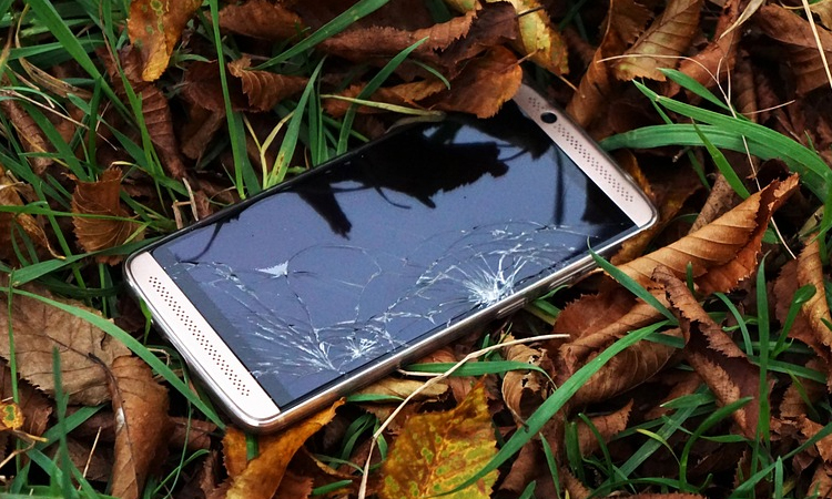 5 Handy Ways to Re-Purpose Your Old Android Smartphone