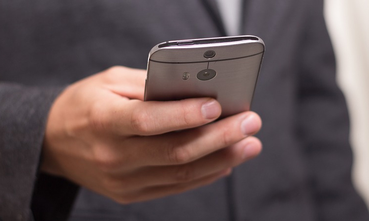 Here’s Why You Should Prefer 6GB RAM Smartphones Over 8GB RAM