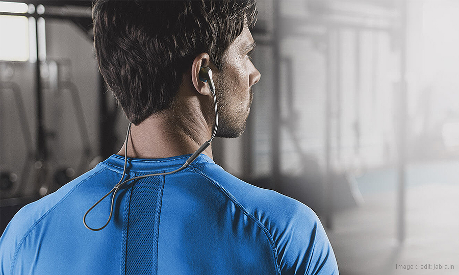Best Earphones for Workouts: Accessories for Running, Gym & Sport