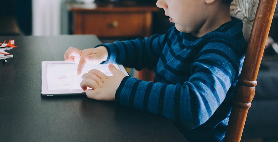 Advantages of Smartphones for Children That Parents Should Know About